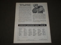 1966 SPORTS REVIEW'S PRO FOOTBALL MAGAZINE - GRIDIRON GOLDEN GUYS - CW 21