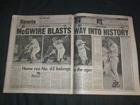 1998 SEPTEMBER 9 NEW YORK POST NEWSPAPER - MARK MCGWIRE HITS HR 62 - NP 4128
