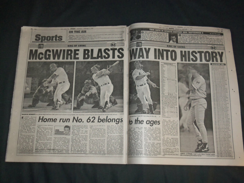1998 SEPTEMBER 9 NEW YORK POST NEWSPAPER - MARK MCGWIRE HITS HR 62 - NP 4128