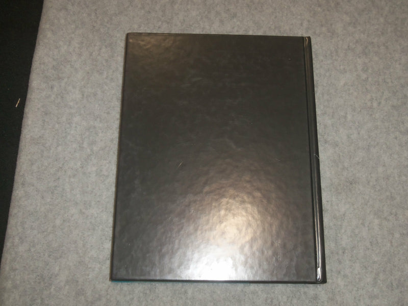 2002 THE COURTIER GEORGIAN COURT COLLEGE YEARBOOK - LAKEWOOD NEW JERSEY- YB 2163