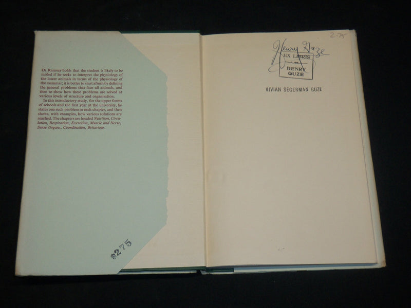 1952 PHYSIOLOGICAL APPROACH TO THE LOWER ANIMALS BOOK BY J. A. RAMSAY - KD 2764M