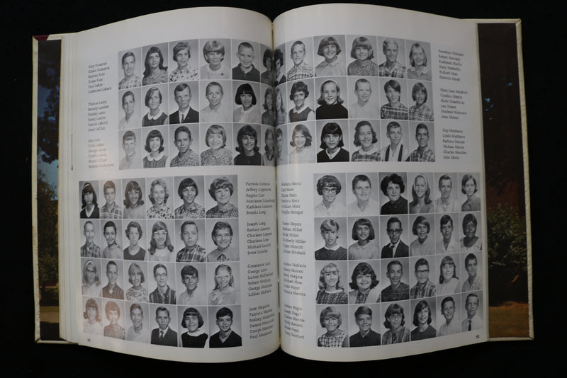 1966 COURIER EASTON JUNIOR HIGH SCHOOL YEARBOOK - EASTON, PA - YB 3493