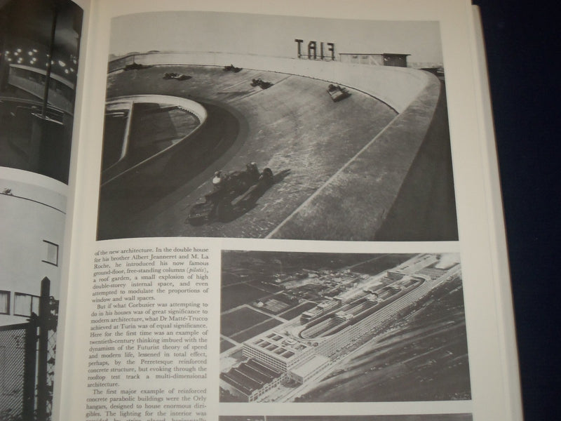 1991 TWENTIETH CENTURY ARCHITECTURE VISUAL HISTORY HARDCOVER BOOK - KD 2768