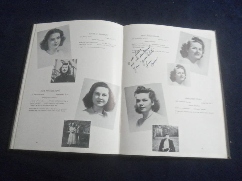 1946 NEW JERSEY STATE TEACHERS COLLEGE AT JERSEY CITY YEARBOOK - YB 2857