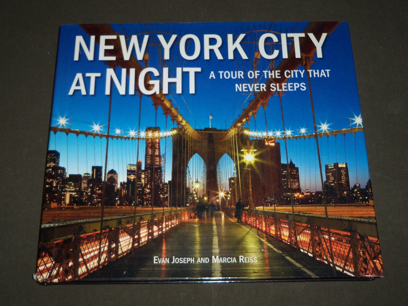 2010 NEW YORK CITY AT NIGHT CITY THAT NEVER SLEEPS BOOK BY JOSEPH & REISS- D 132