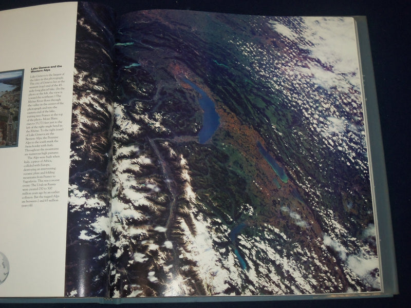 1996 ORBIT NASA ASTRONAUTS PHOTOGRAPH THE EARTH HARDCOVER BOOK - KD 2762