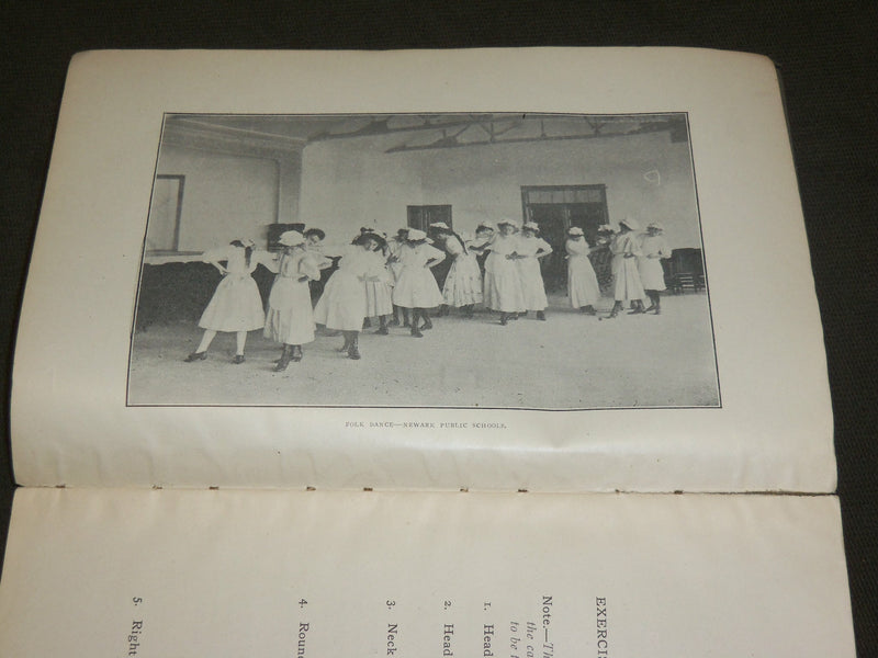 1914 COURSE OF STUDY FOR ELEMENTARY SCHOOLS CITY OF NEWARK - GRAMMAR - J 6146