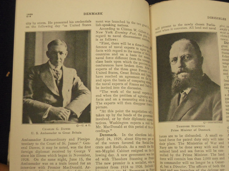 1929-1930 THE STANDARD QUARTERLY REVIEW LOT OF 4 ISSUES - NICE ARTICLES - O 2743
