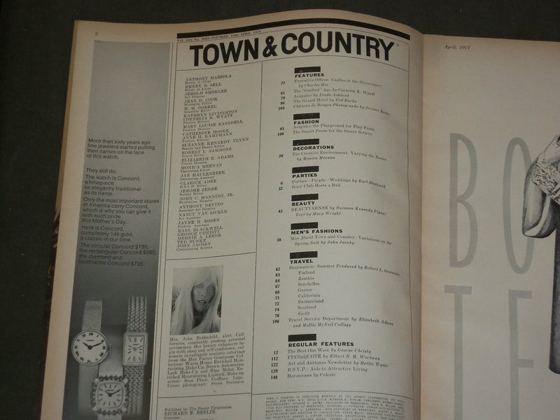 1971 APRIL TOWN & COUNTRY MAGAZINE - MRS. JOHN ROTHSCHILD - B 5039