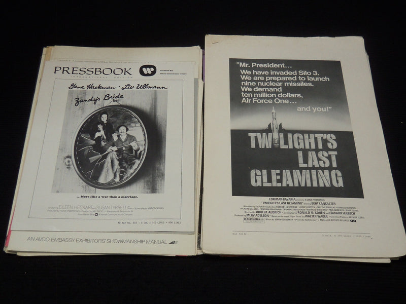 1970'S ASSORTED MOVIE PRESSBOOKS LOT OF 33 - O 3808