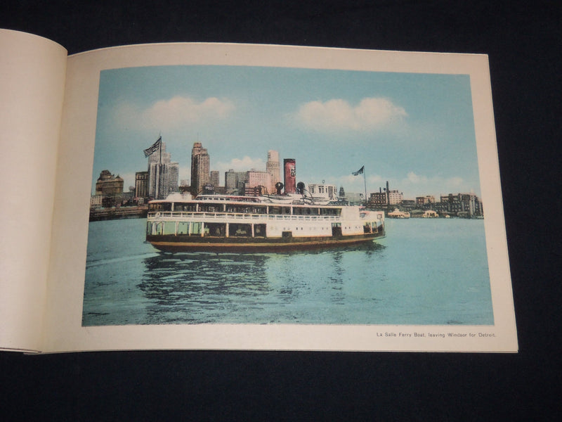 1940'S SOUVENIR VIEWS OF WINDSOR ONTARIO BOOK WITH ENVELOPE - J 8532
