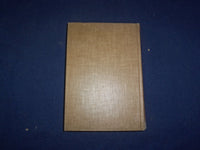 1946 OF MAKING MANY BOOKS HARDCOVER BOOK BY ROGER BURLINGAME - KD 8177