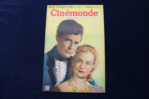 1949 NOV 29 CINEMONDE MAGAZINE - GERARD PHILIP & SIMONE VALERE COVER - E 23916