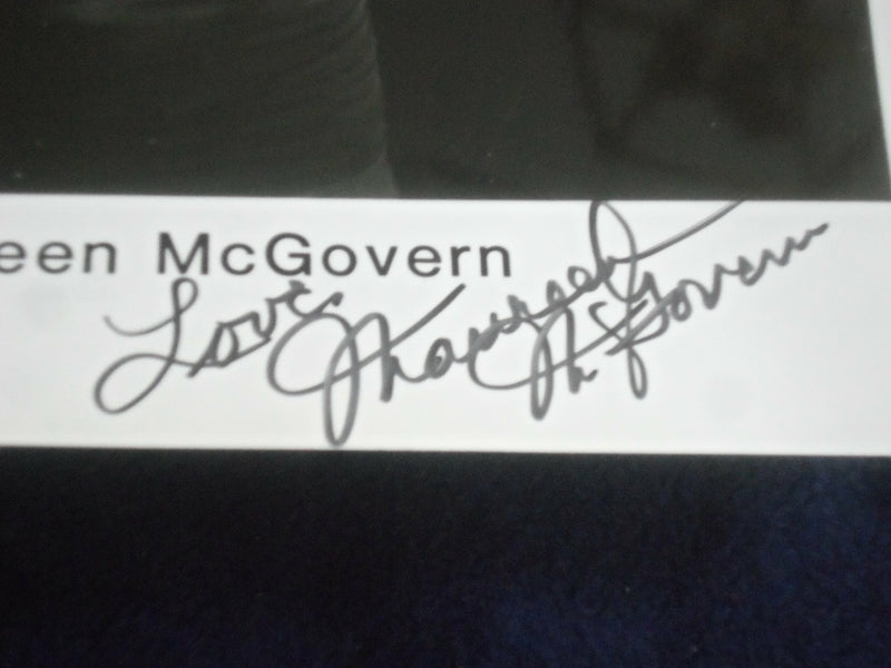MAUREEN MCGOVERN 8x10 AUTOGRAPHED PHOTOGRAPH