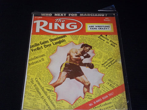 1955 DECEMBER THE RING MAGAZINE - CARMEN BASILIO FRONT COVER - E 4654