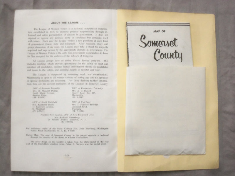 1961 SOMERSET COUNTY NEW JERSEY SOFTCOVER BOOK AND MAP - K 289
