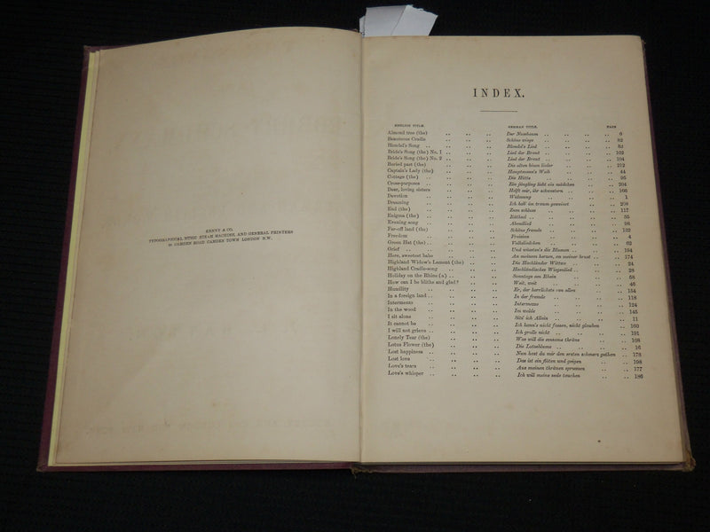1900'S SONGS BY ROBERT SCHUMANN HARDCOVER BOOK BY HATTON- ROYAL EDITION - R 725B