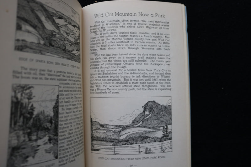 1948 SOUTHWEST WISCONSIN THE BLACKHAWK COUNTRY TRAVEL GUIDE - SOFTCOVER - K 2233
