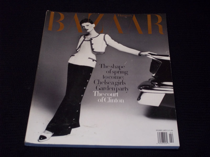 1993 FEBRUARY HARPER'S BAZAAR MAGAZINE - KRISTEN MCMENAMY FRONT COVER - E 13611