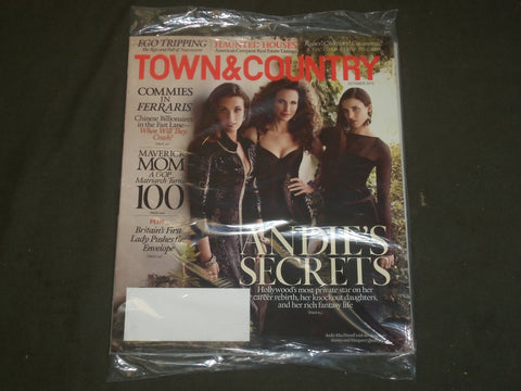 2012 OCTOBER TOWN & COUNTRY AND T&C WEDDINGS MAGAZINES - ANDIE MACDOWELL- B 2379