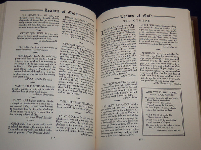 1964 LEAVES OF GOLD AN ANTHOLOGY BOOK BY CLYDE LYTLE - PRAYERS - KD 1378I