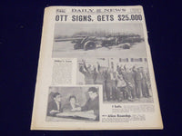1942 FEBRUARY 7 NEW YORK DAILY NEWS - SUB GETS 17TH SHIP: 26 LOST - NP 1920