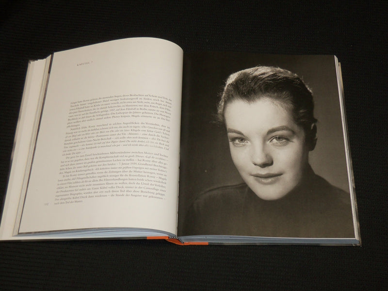 2002 ROMY HARDCOVER BOOK BY BETTINA DAHSE - GREAT PHOTOS - R 719P