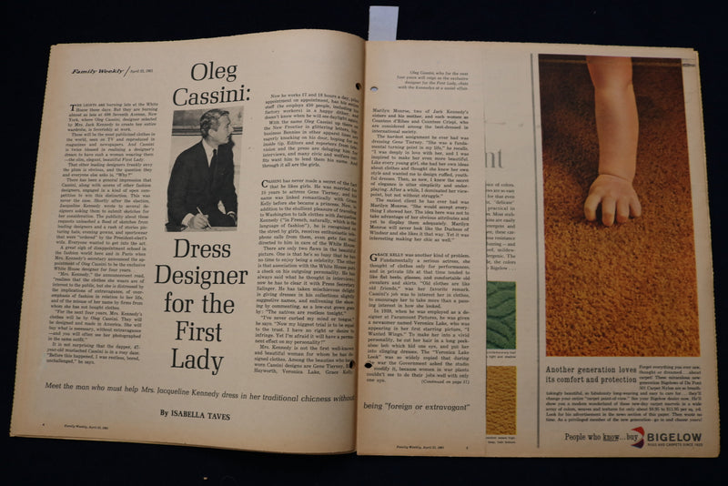 1961 APRIL 22 FAMILY WEEKLY MAGAZINE - OLEG CASSINI- DUROCHER ARTICLES - E 23290