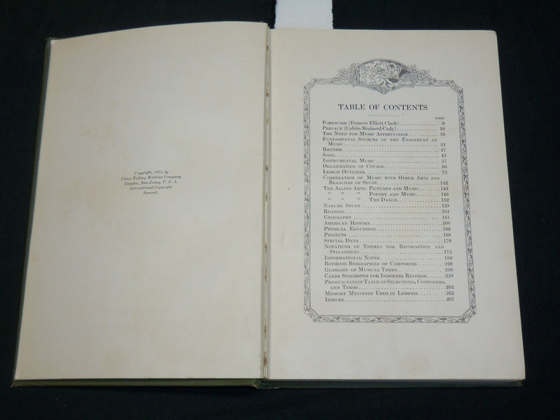 1923 MUSIC APPRECIATION WITH THE VICTROLA FOR CHILDREN HARDCOVER BOOK - KD 2128