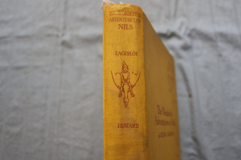1930 THE WONDRERFUL ADVENTURES OF NILS HARDCOVER BOOK BY SELMA LAGERLOF- KD 9495