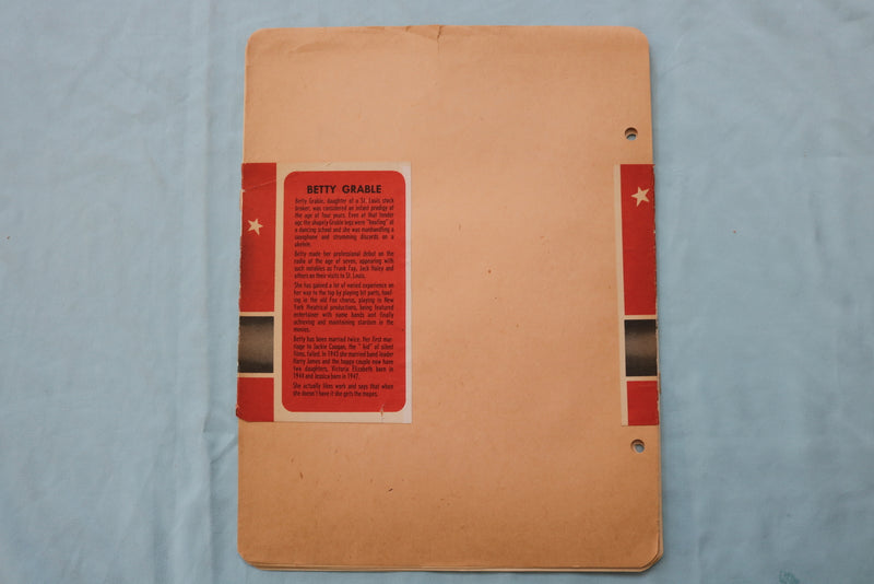 1940'S BETTY GRABLE NOTEBOOK AND PAPER - LOT OF 2 - K 2537