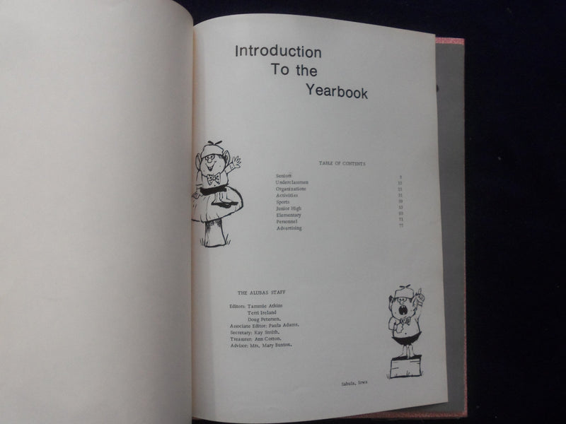 1974 I REMEMER 1974 HIGH SCHOOL YEARBOOK - GRAETTINGER, IOWA - YB 3059