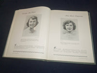1952 THE ELIZABETHIAN COLLEGE OF ST. ELIZABETH YEARBOOK -MORRISTON, NJ - YB 2396