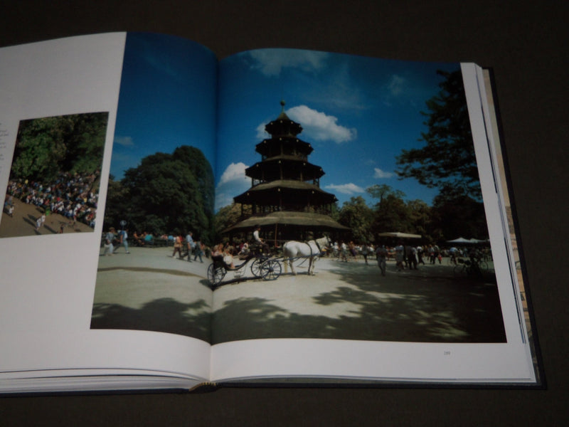 2007 MUNICH CITY OF THE HARDCOVER ARTS BOOK W/ SLIPCASE - FIRST EDITION - D 240