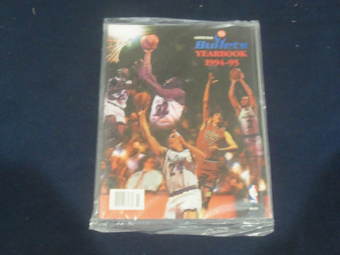 1994-1995 WASHINGTON BULLETS YEARBOOK - ST 5346Q