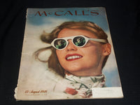 1946 AUGUST MCCALL'S MAGAZINE - NICE FASHION FRONT COVER - E 5935