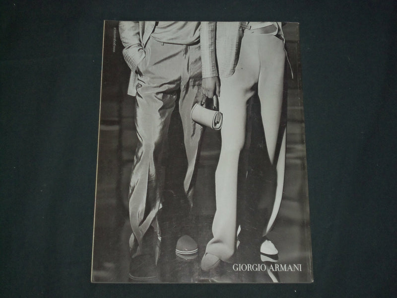 2001 APRIL L'UOMO (THE MAN) VOGUE MAGAZINE- ITALIAN - EASY MOOD - B 6303
