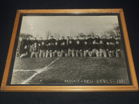 1930 PASSAIC RED DEVILS FOOTBALL TEAM FRAMED PHOTO - NEW JERSEY - 21x17 - #42A