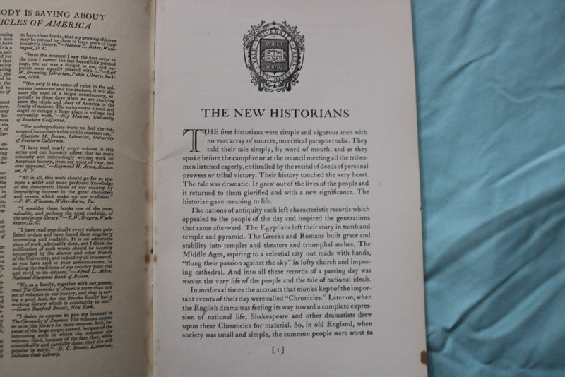 THE NEW HISTORIANS SOFTCOVER BOOKLET - YALE UNIVERSITY PRESS - K 3253