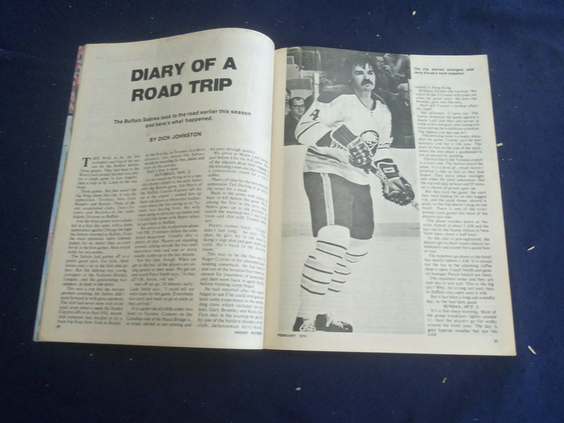 1975 FEBRUARY HOCKEY PICTORIAL MAGAZINE - GARY SMITH COVER - ST 267A