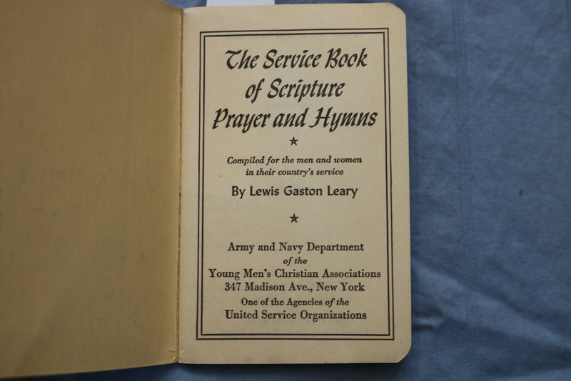 1941-1943 YMCA USO SERVICE BOOKS - LOT OF 2 - THINK - SCRIPTURE - K 735
