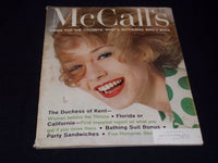 1959 MAY MCCALL'S MAGAZINE - NICE FASHION FRONT COVER - E 20235