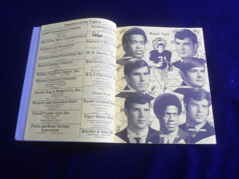 1971 SEPTEMBER 11 FOOTBALL PROGRAM - UNIV OF MISSOURI VS STANFORD UNIV -ST 1116A