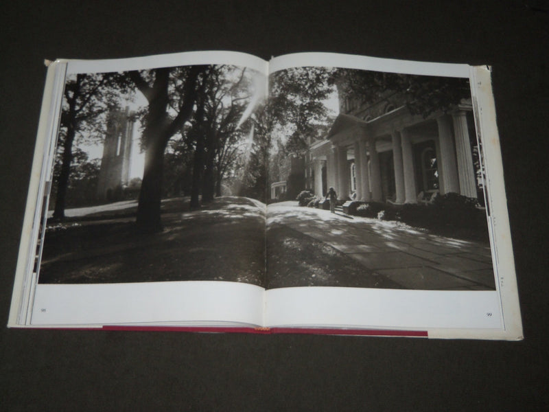 1986 SWARTHMORE COLLEGE AN INFORMAL HISTORY BOOK BY RICHARD J. WALTON - I 1631