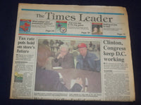 1996 JAN 27 WILKES-BARRE TIMES LEADER-CLINTON/CONGRESS KEEP D.C. WORKING-NP 8143