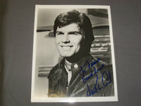 KENT MCCORD 8 X 10 AUTOGRAPHED PHOTO - J 4019