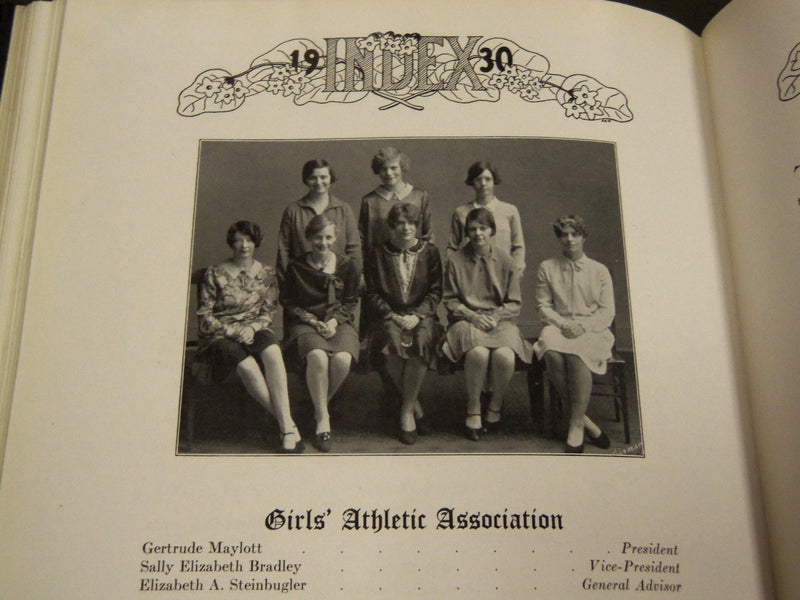 1930 THE INDEX MASSACHUSETTS AGRICULTURAL COLLEGE YEARBOOK - AMHERST MA - YB 835
