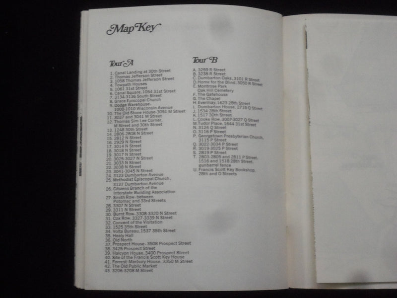1970 A WALKING GUIDE TO HISTORIC GEORGETOWN SOFTCOVER BOOK - J 9822