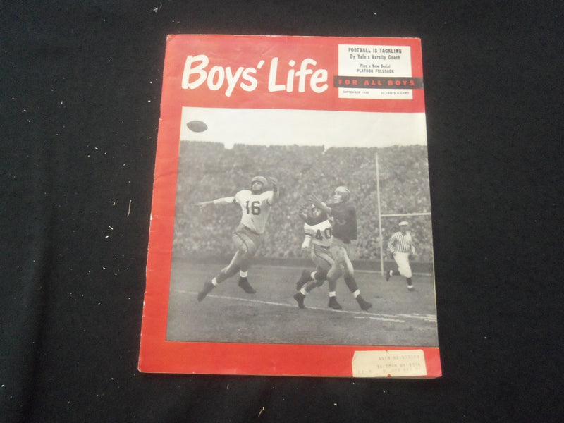1950 SEPTEMBER BOYS' LIFE MAGAZINE - FOOTBALL IS TACKLING - ST 3770I