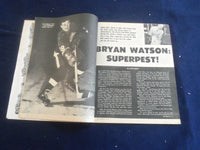 1966 DECEMBER HOCKEY PICTORIAL MAGAZINE - NICE COVER, PHOTOS & STORIES - ST 200R